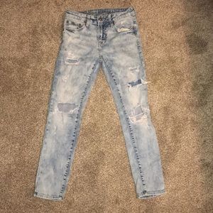 American eagle blue ripped jeans